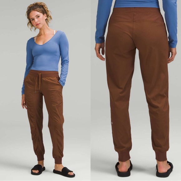 Lululemon Dance‎ Studio Mid-Rise Jogger Roasted Brown W5ENMS Size 0 - Picture 1 of 12